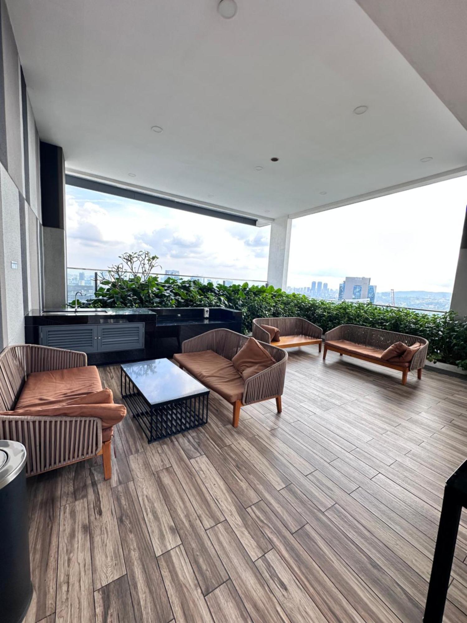 The Luxe Infinitum Klcc By Sahara Apartment Kuala Lumpur Exterior photo