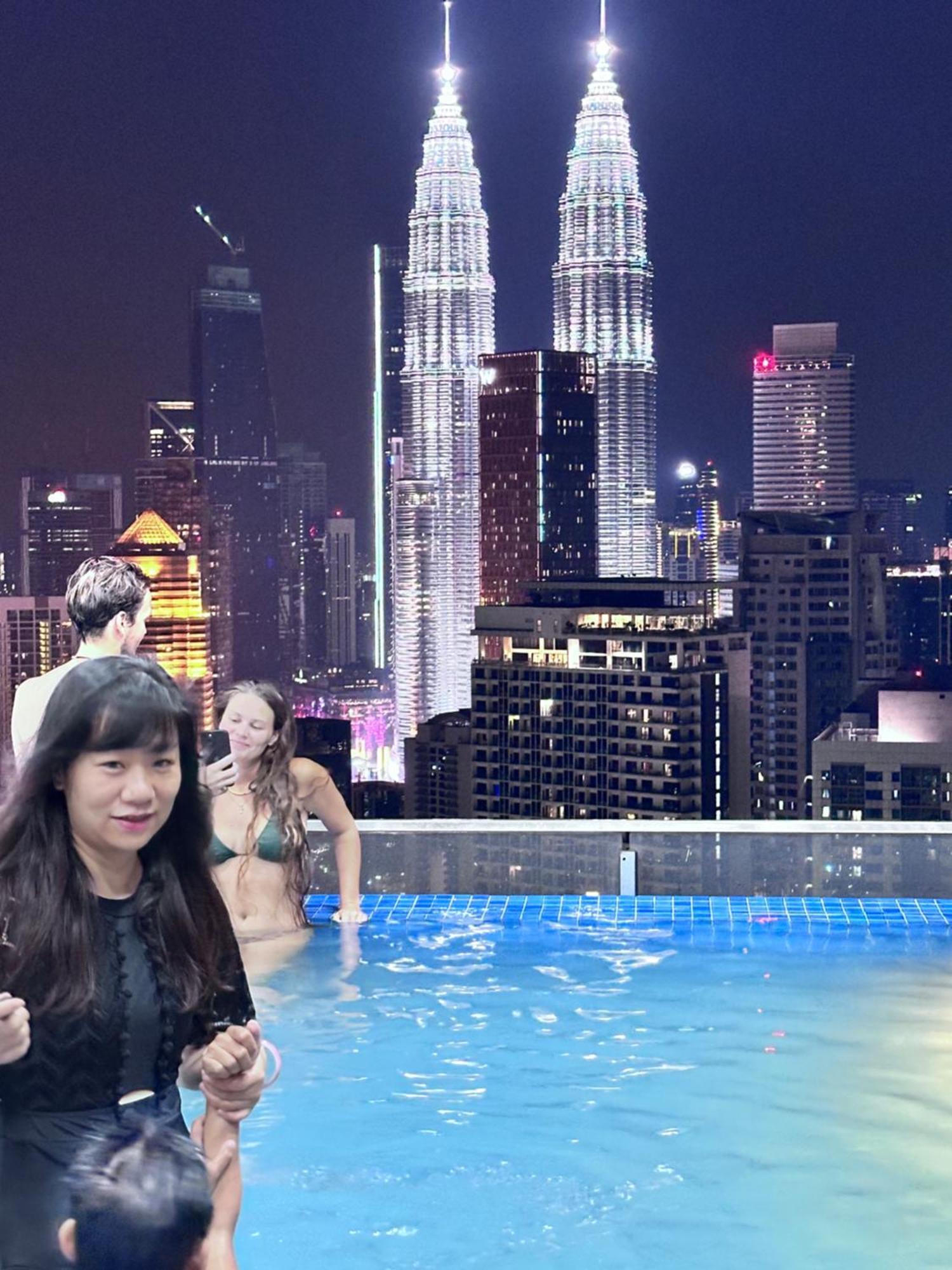 The Luxe Infinitum Klcc By Sahara Apartment Kuala Lumpur Exterior photo